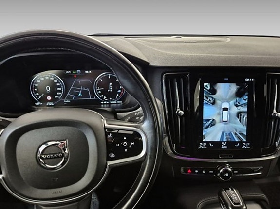 Volvo V90 Cross Country 11 of 12