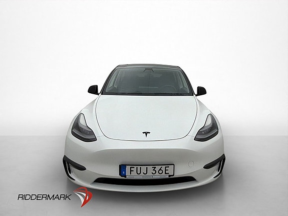 Tesla Model Y 3 of 30
