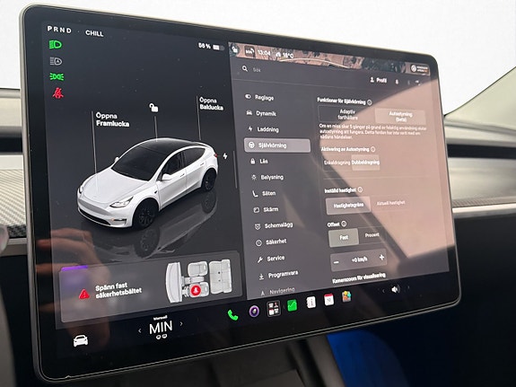Tesla Model Y 22 of 30