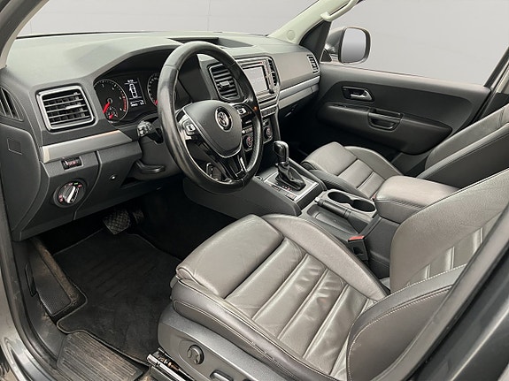 Volkswagen Amarok 12 of 30