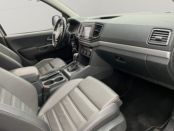 Volkswagen Amarok 30 of 30