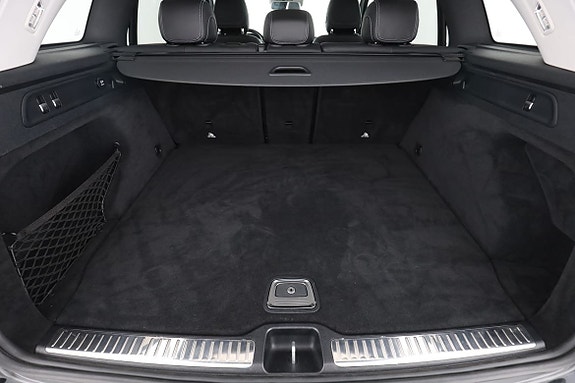 Mercedes-Benz GLC300 de 18 of 30