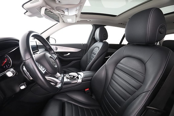 Mercedes-Benz GLC300 de 11 of 30