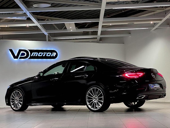 Mercedes-Benz CLS450 3 of 28