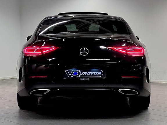 Mercedes-Benz CLS450 8 of 28
