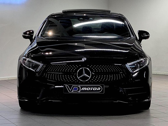 Mercedes-Benz CLS450 9 of 28