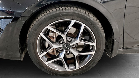 Kia Ceed 9 of 9