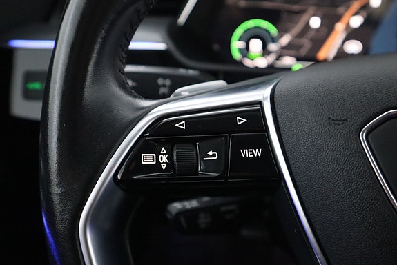 Audi e-tron 16 of 24