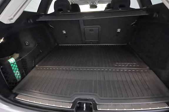 Volvo XC60 30 of 30