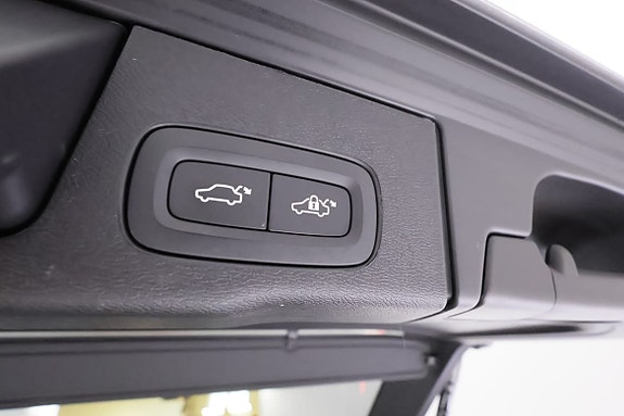 Volvo XC60 29 of 30