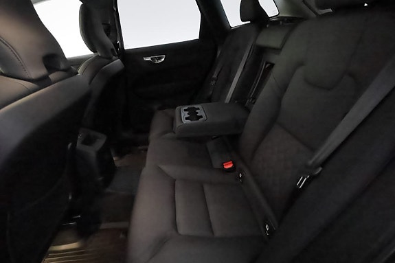 Volvo XC60 25 of 30