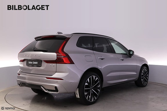 Volvo XC60 3 of 30