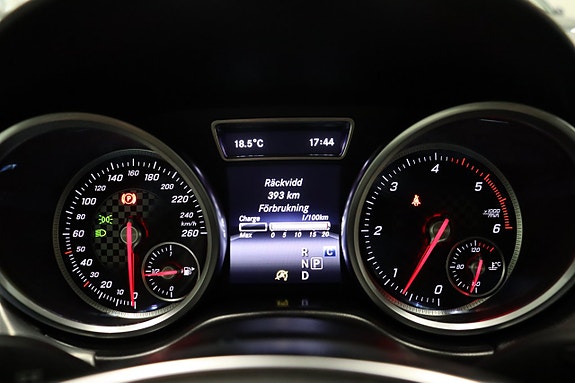 Mercedes-Benz GLE350 d 16 of 30