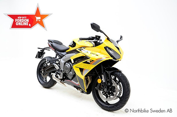Triumph Daytona 660 - Hemleverans 2 of 11