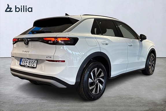 Volkswagen T-Roc 5 of 24