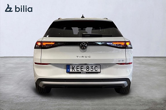 Volkswagen T-Roc 6 of 24