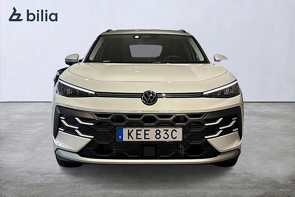 Volkswagen T-Roc 2 of 24