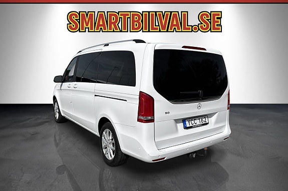 Mercedes-Benz V250 5 of 30