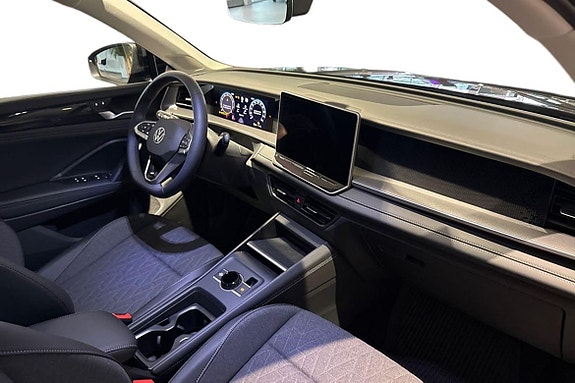 Volkswagen Tayron 16 of 26