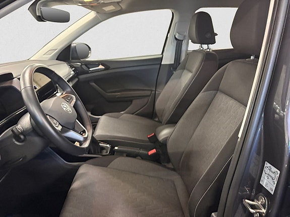 Volkswagen T-Cross 5 of 8