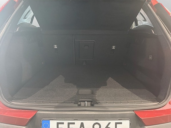 Volvo XC40 15 of 15