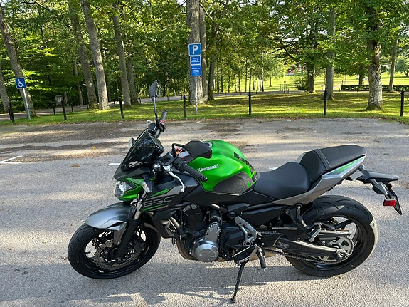 Kawasaki Z650 A2 3 of 4