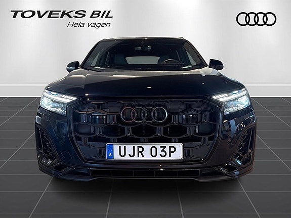Audi Q7 8 of 27