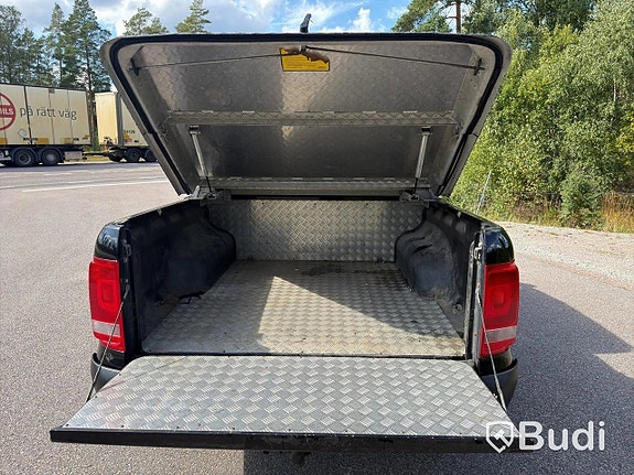 Volkswagen Amarok 17 of 27
