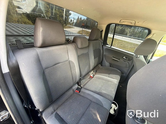 Volkswagen Amarok 20 of 27