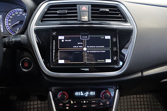 Suzuki SX4 S-Cross 10 of 15