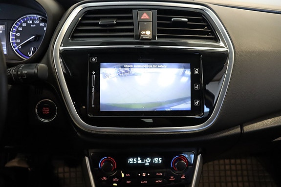 Suzuki SX4 S-Cross 11 of 15