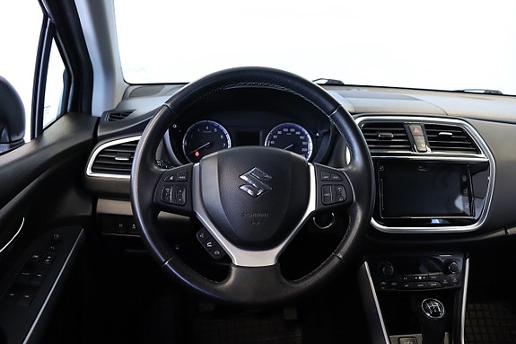 Suzuki SX4 S-Cross 7 of 15
