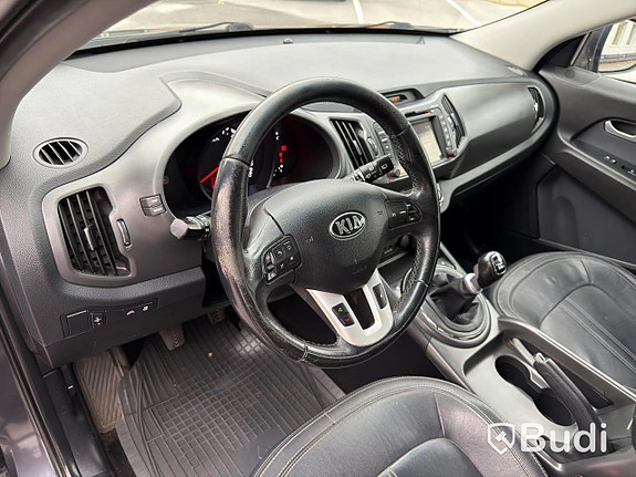 Kia Sportage 11 of 27