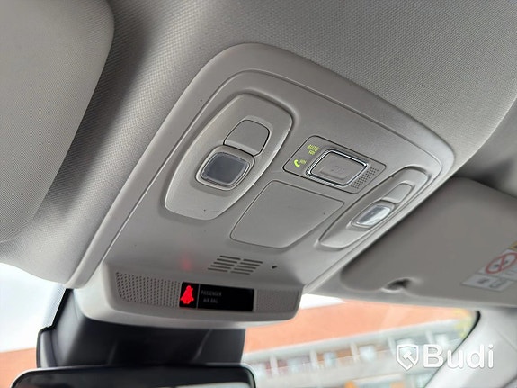 Renault Megane 17 of 27