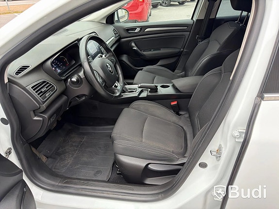 Renault Megane 10 of 27