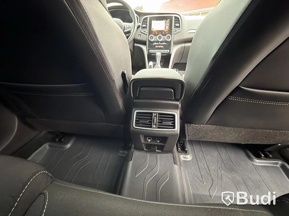 Renault Megane 25 of 27