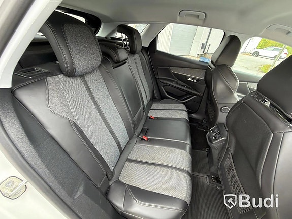 Peugeot 3008 25 of 27