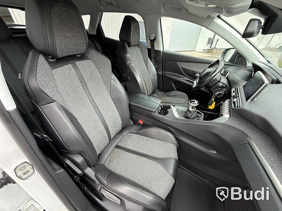 Peugeot 3008 23 of 27