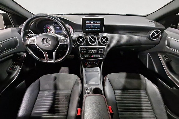 Mercedes-Benz A220 11 of 17