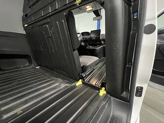 Peugeot Partner 21 of 25