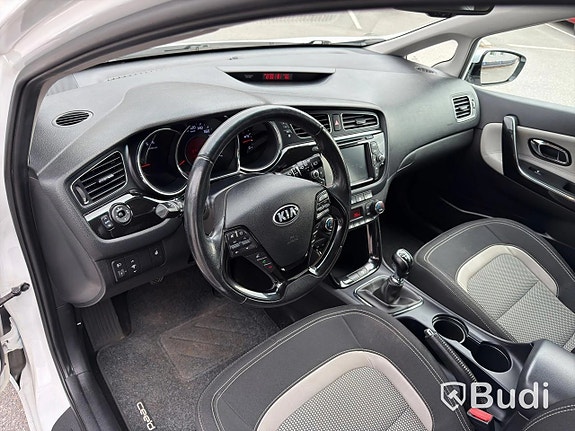Kia Ceed 11 of 27