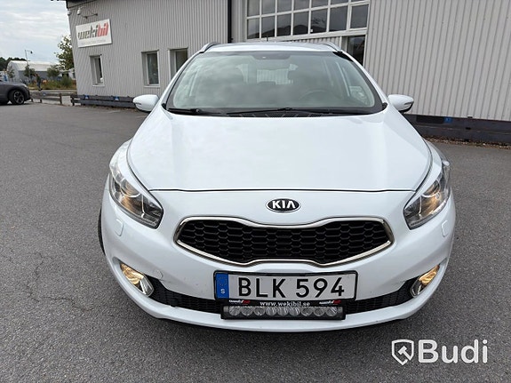 Kia Ceed 2 of 27