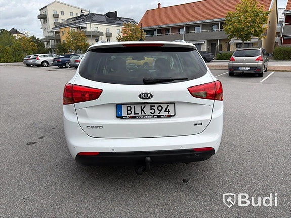 Kia Ceed 6 of 27