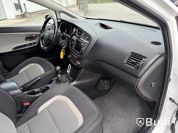 Kia Ceed 22 of 27
