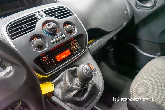 Nissan NV250 20 of 20