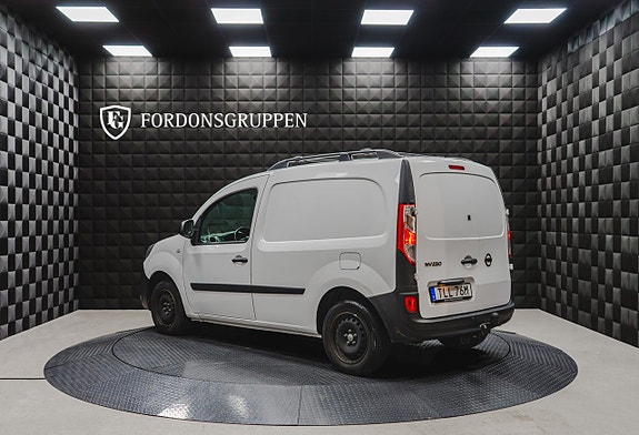 Nissan NV250 3 of 20