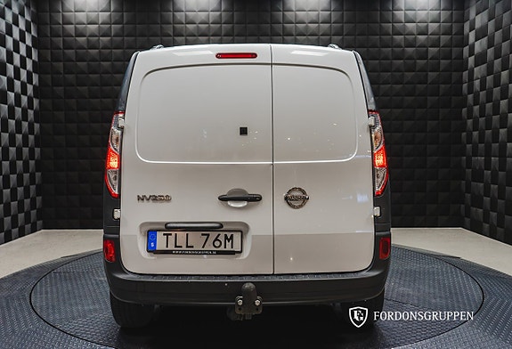 Nissan NV250 5 of 20