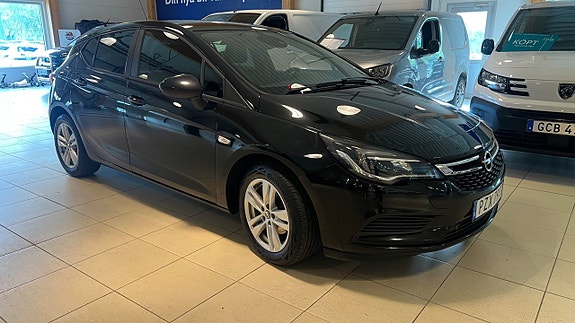 Opel Astra 2 of 9