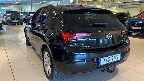 Opel Astra 4 of 9