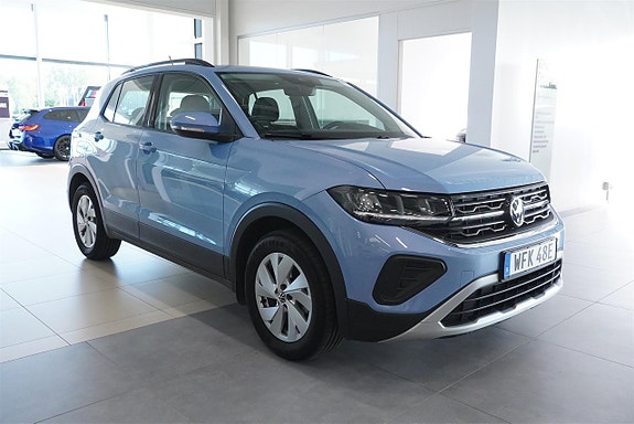 Volkswagen T-Cross 4 of 8